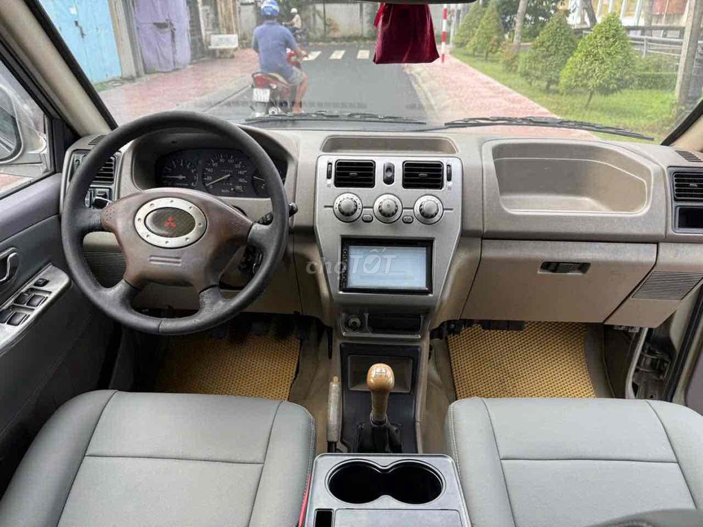 Mitsubishi Jolie 2004 - ảnh 5