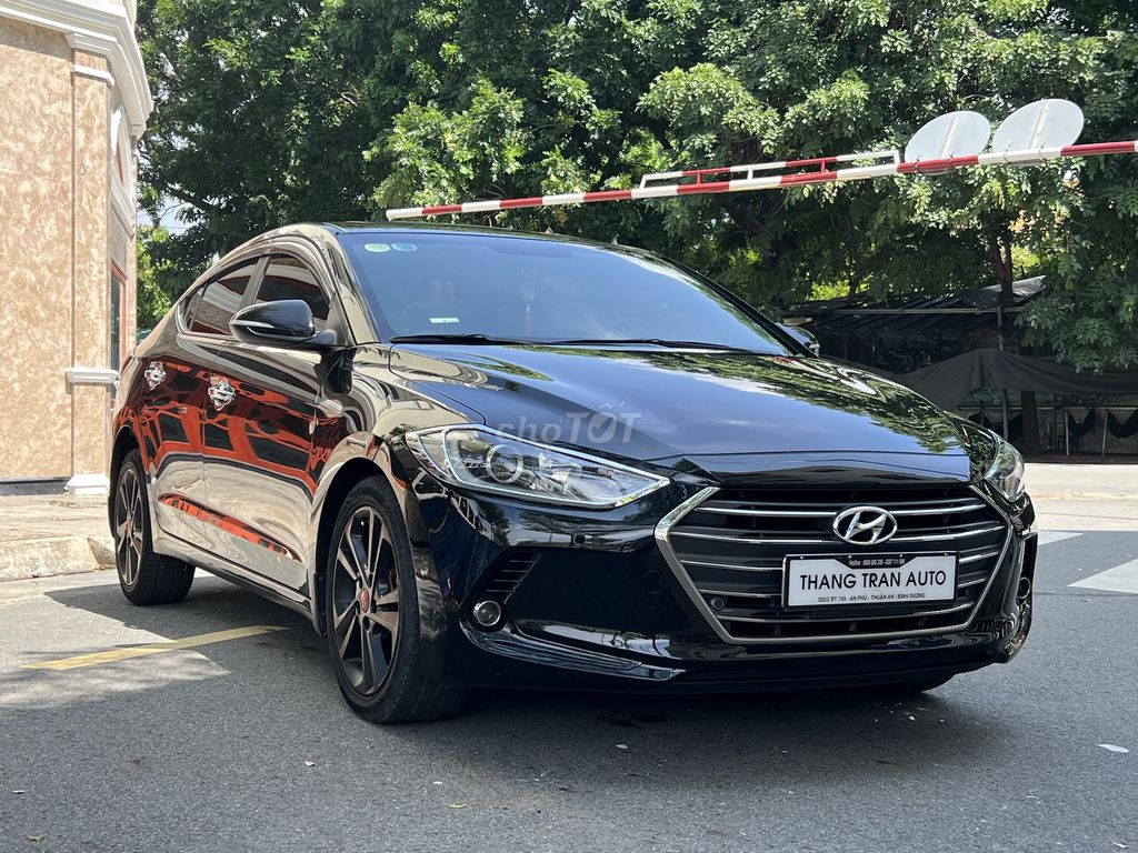 Hyundai Elantra 2.0 AT 2018 - ảnh 5