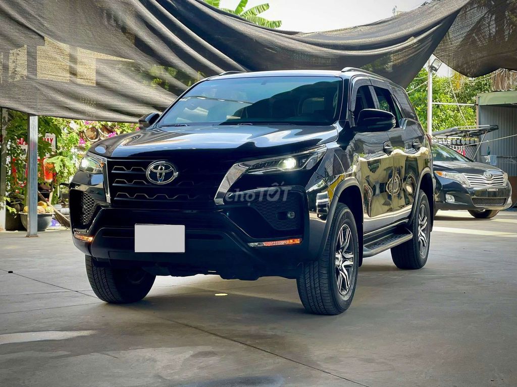 Toyota Fortuner 2022 - ảnh 2