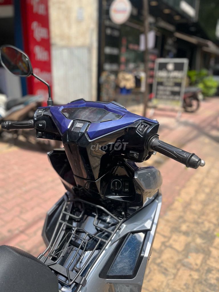 Honda Air Blade 2024 - ảnh 1