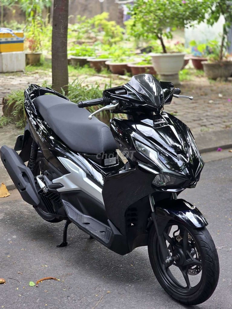 Honda Air Blade 2023 - ảnh 1