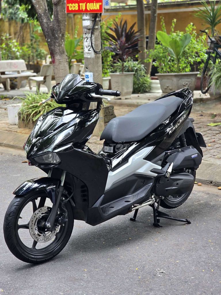 Honda Air Blade 2023 - ảnh 2