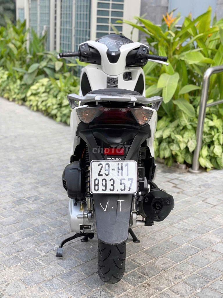 Honda SH 2018 - ảnh 2