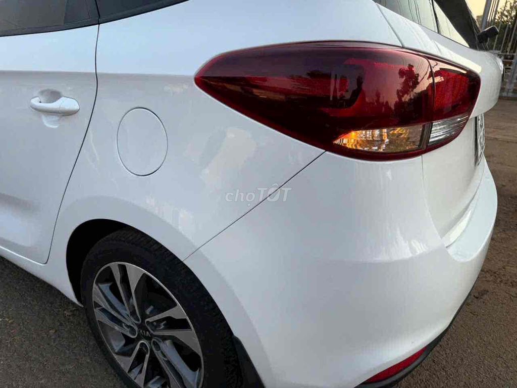 Kia Rondo 2018 - ảnh 5