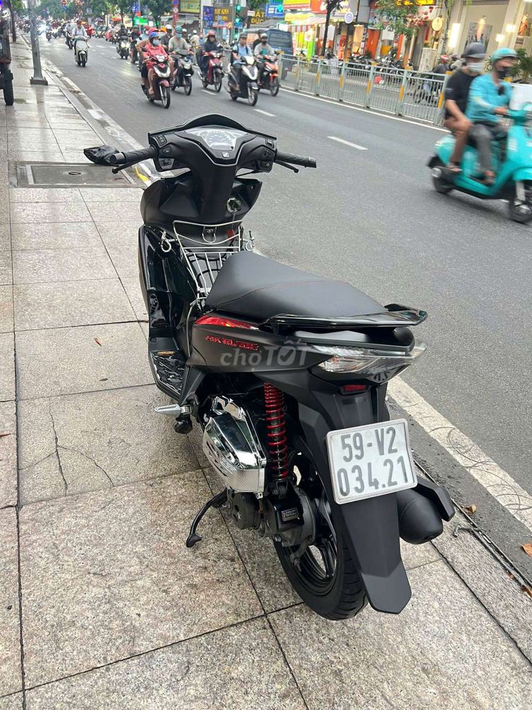 Honda Air Blade 2015 - ảnh 4