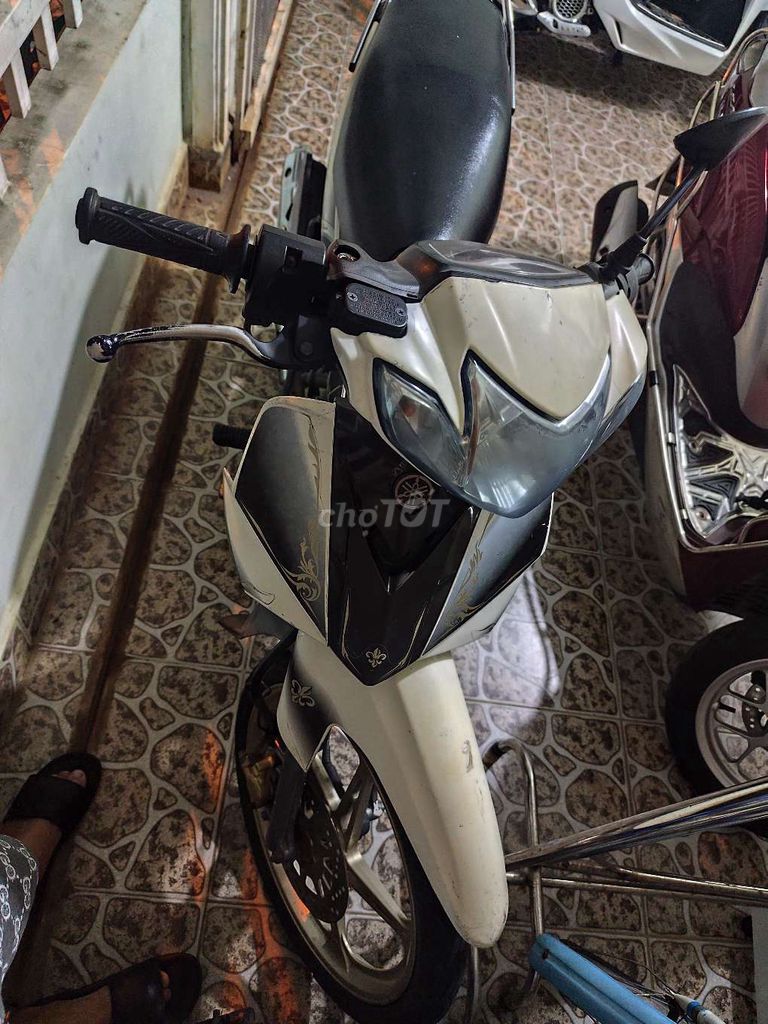 Yamaha Sirius 2010 - ảnh 3