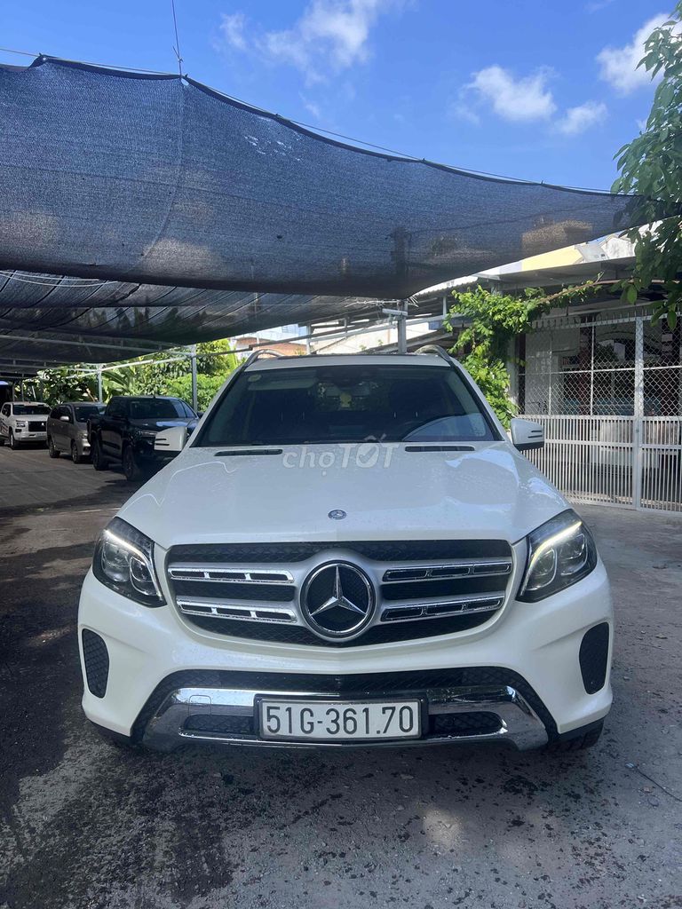 Mercedes-Benz 2017 - ảnh 1