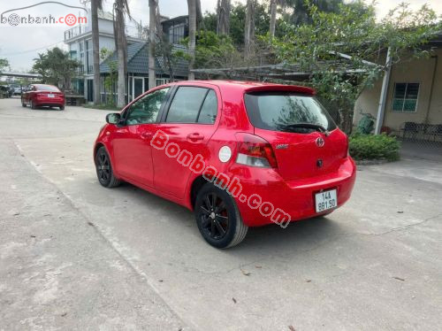 Toyota Yaris 1.3 AT 2010 - ảnh 4