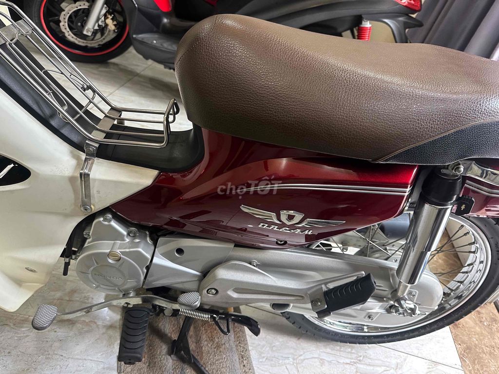 Honda Dream 2024 - ảnh 2