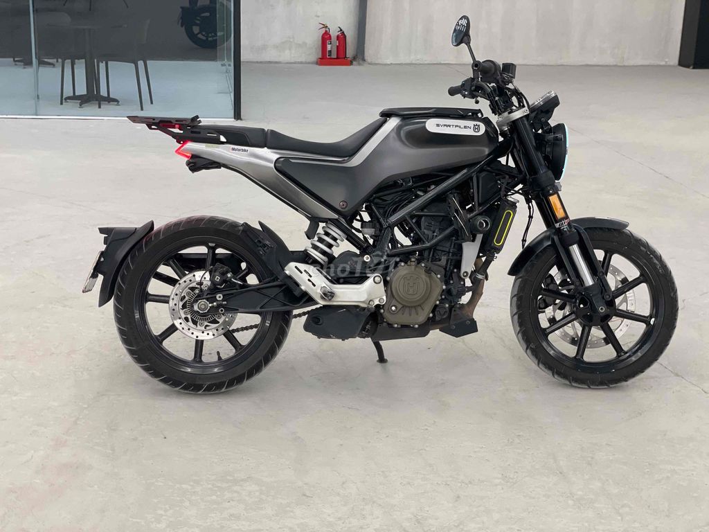 Husqvarna Svartpilen 2021 - ảnh 2