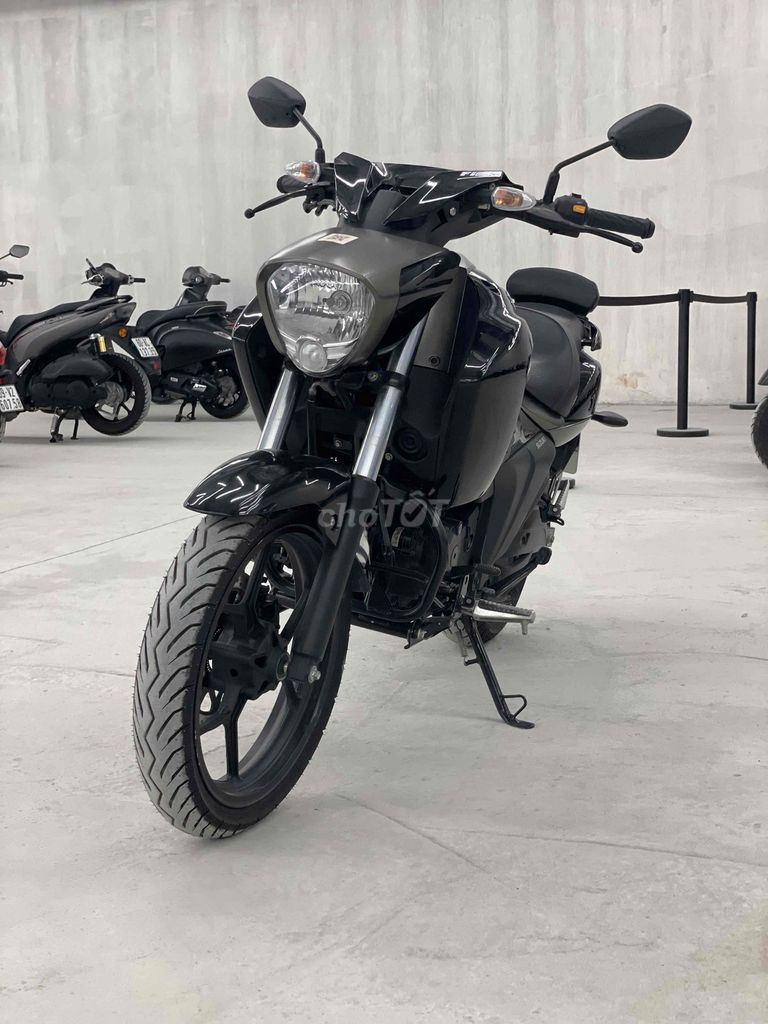 Suzuki Intruder 2021 - ảnh 5