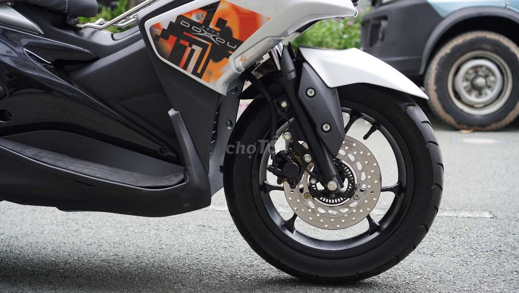 Yamaha NVX 2018 - ảnh 4