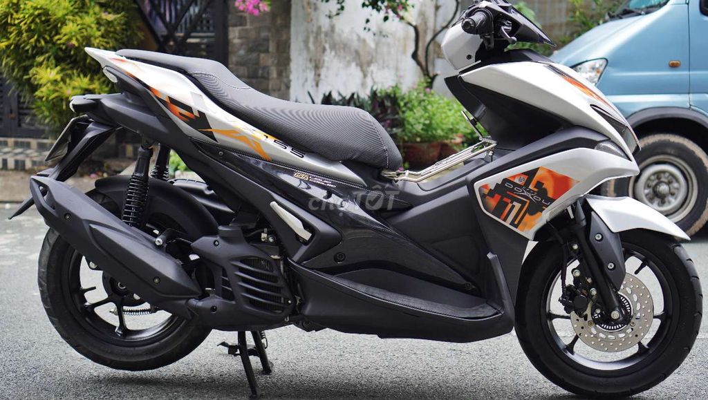 Yamaha NVX 2018 - ảnh 5