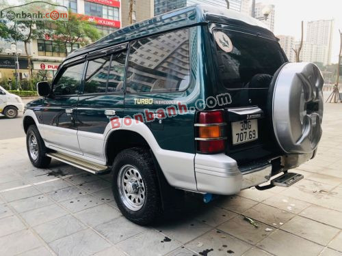 Mitsubishi Pajero 2001 - ảnh 4
