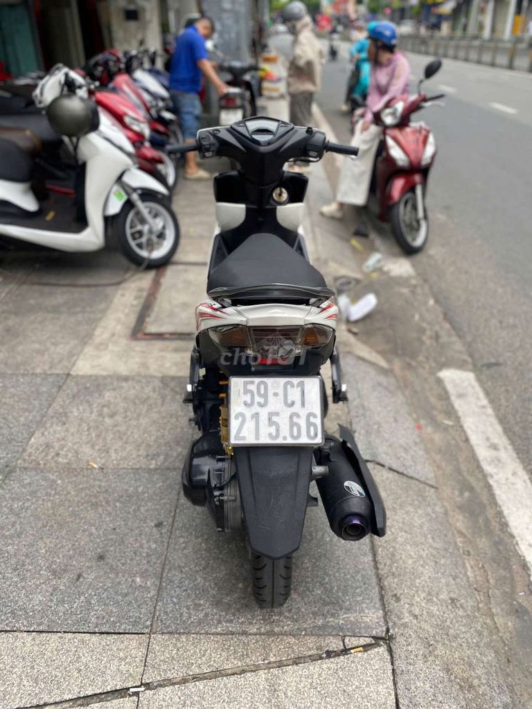 Yamaha Luvias 2013 - ảnh 5