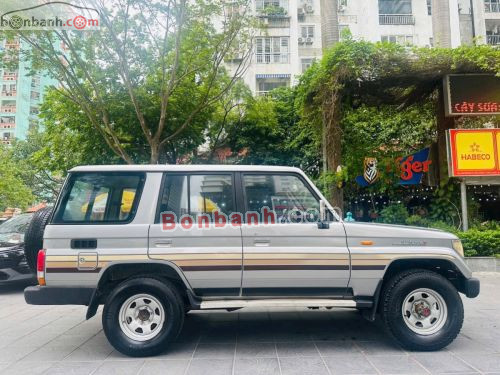 Toyota Land Cruiser 1991 - ảnh 3