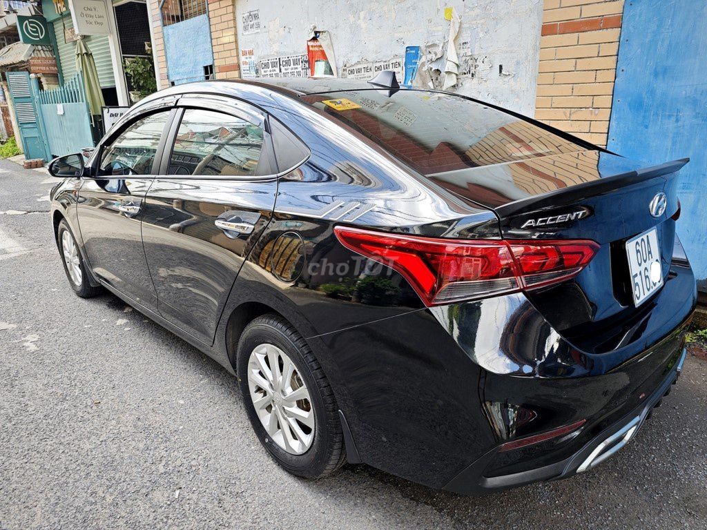 Hyundai Accent - ảnh 5