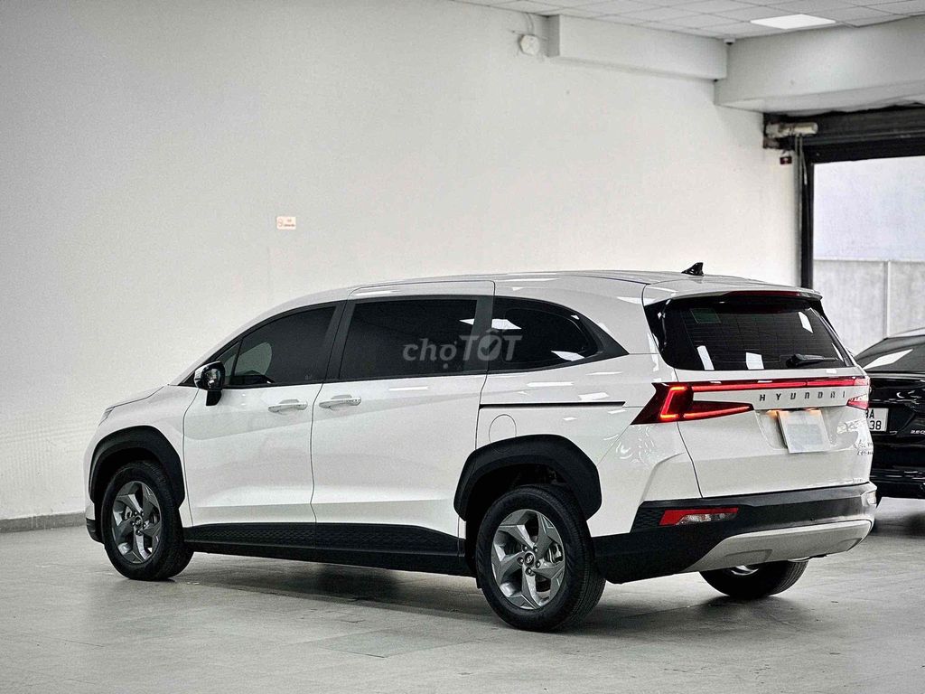 Hyundai Custin 2024 - ảnh 2
