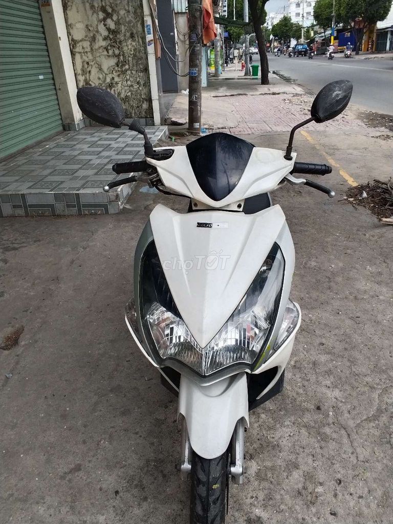 Honda Air Blade 2012 - ảnh 2