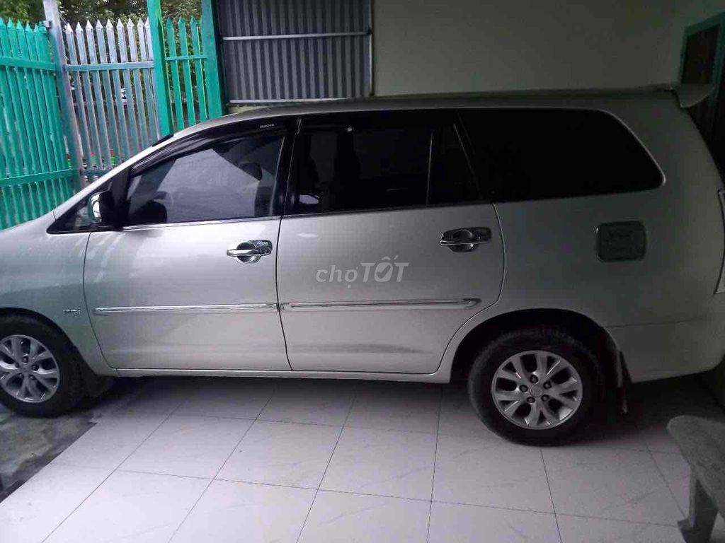 Toyota Innova 2008 - ảnh 1