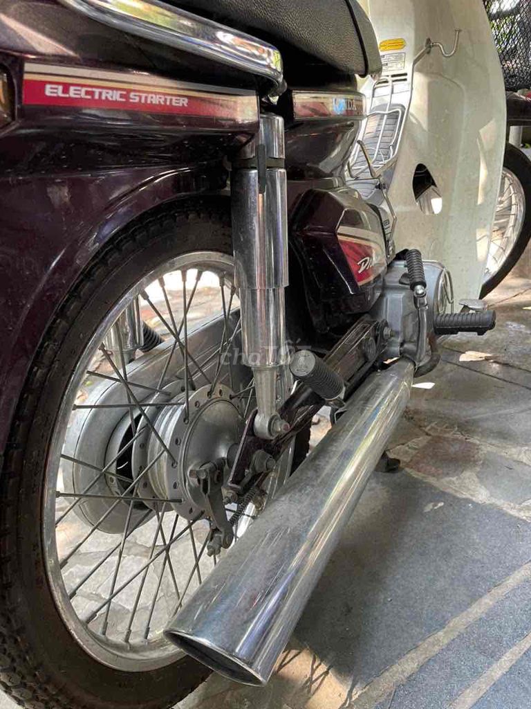 Honda Dream 1997 - ảnh 2