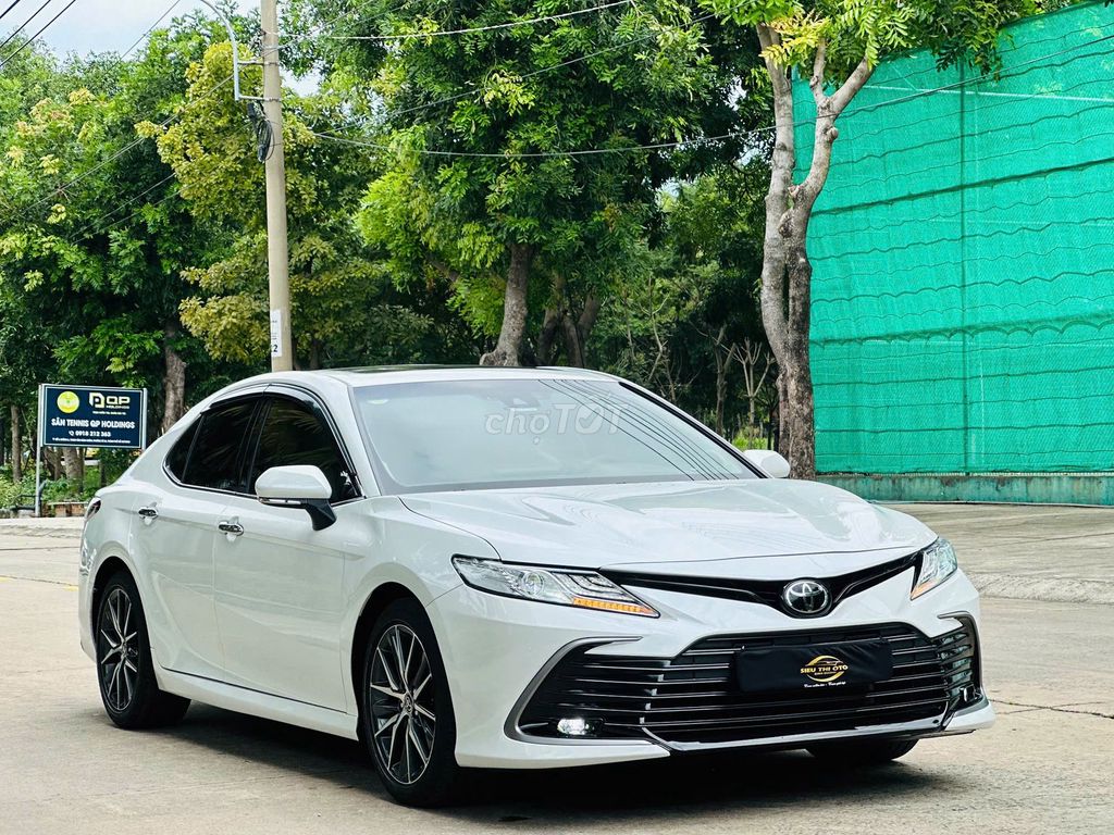 Toyota Camry 2.0Q 2023 - ảnh 2
