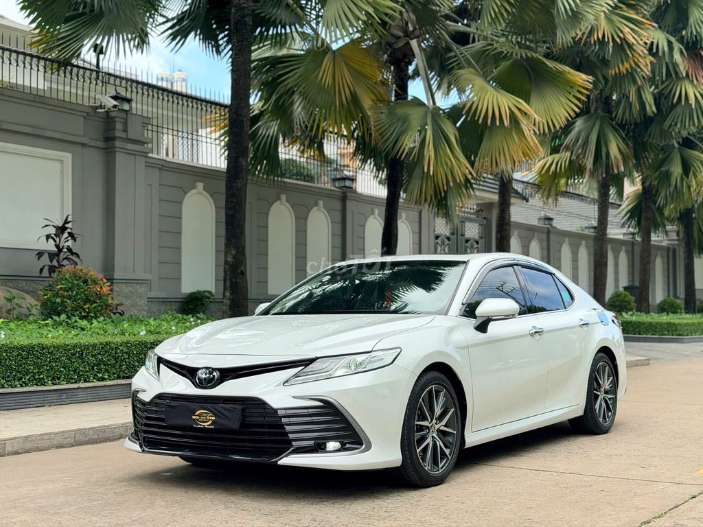 Toyota Camry 2.0Q 2023 - ảnh 3