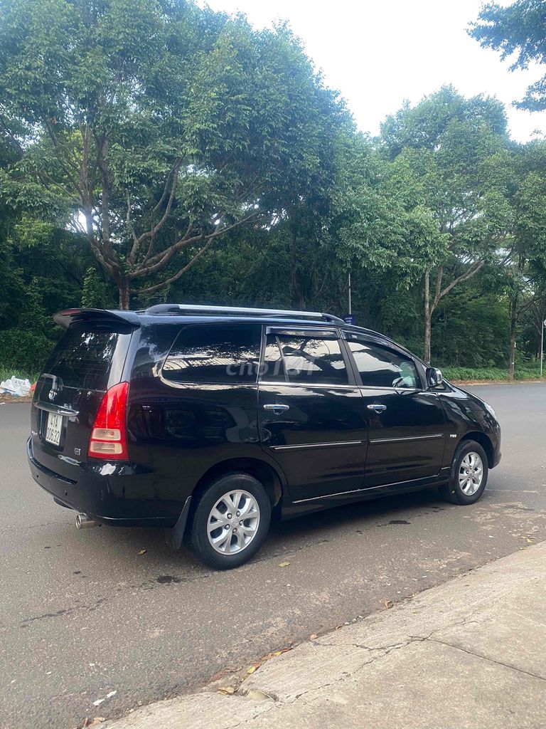 Toyota Innova 2006 - ảnh 4