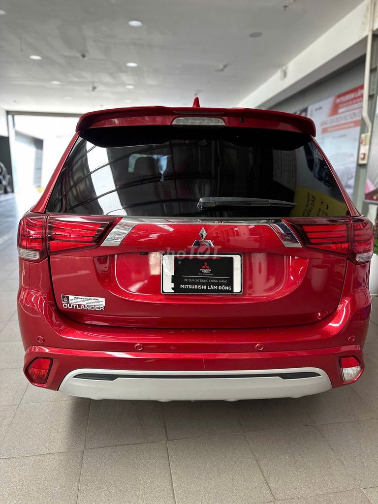 Mitsubishi Outlander 2022 - ảnh 3