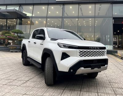 Toyota Hilux Pro 2.8L 4x2 AT 2026 - ảnh 1