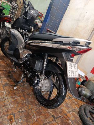 Honda Air Blade 2010 - ảnh 1
