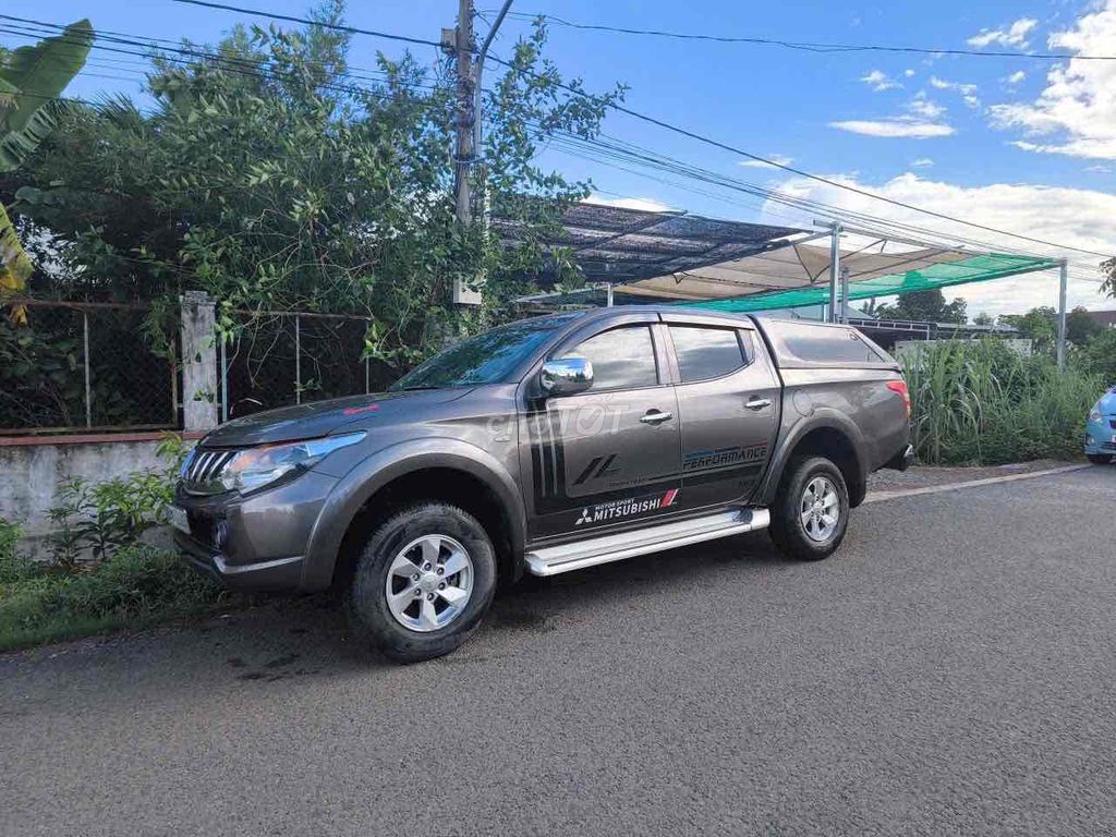 Mitsubishi Triton 2017 - ảnh 1