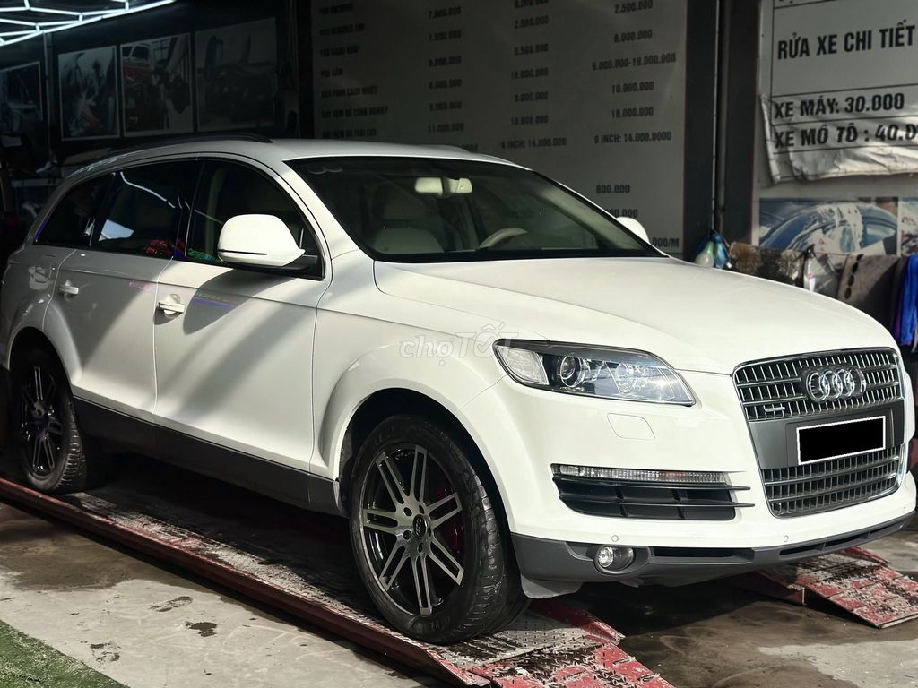 Audi Q7 2008 - ảnh 2