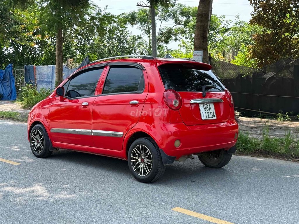 Chevrolet Spark 2010 - ảnh 5