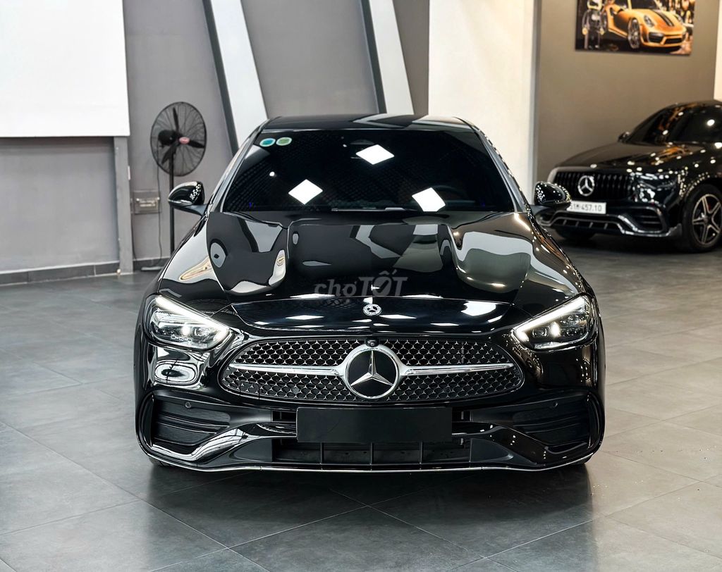 Mercedes-Benz 2022 - ảnh 1