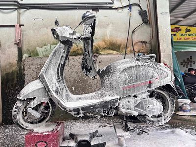 Piaggio Vespa 2021 - ảnh 1