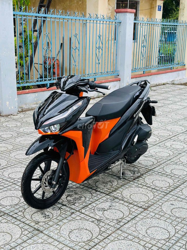VARIO 2019 - ảnh 2