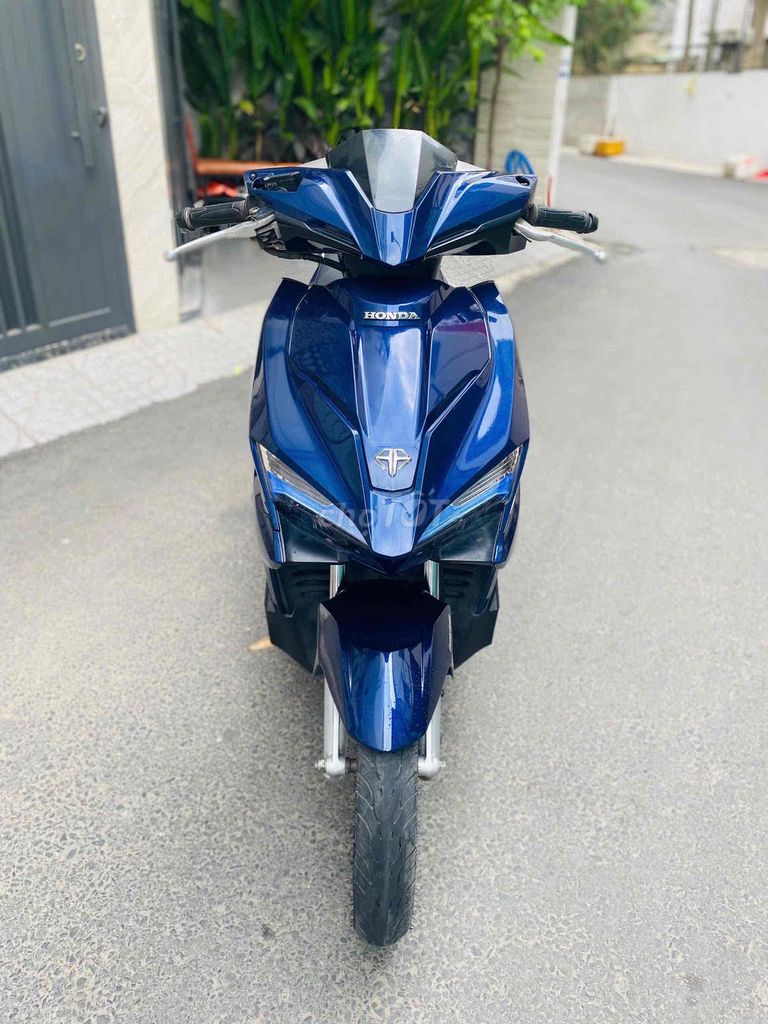 Honda Air Blade 2017 - ảnh 2