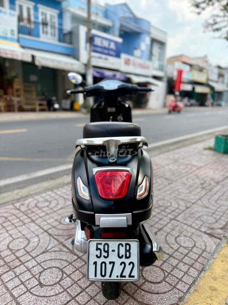 Vespa 2024 - ảnh 2
