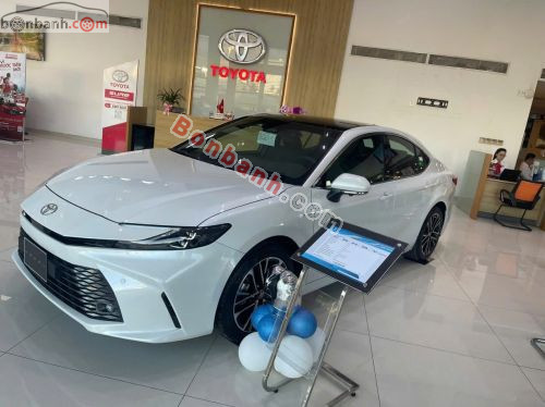 Toyota Camry 2.5 HEV Top 2026 - ảnh 3