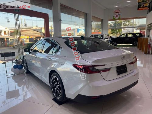 Toyota Camry 2.5 HEV Top 2026 - ảnh 4