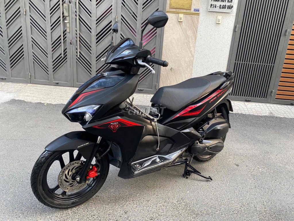 Honda Air Blade 2017 - ảnh 3