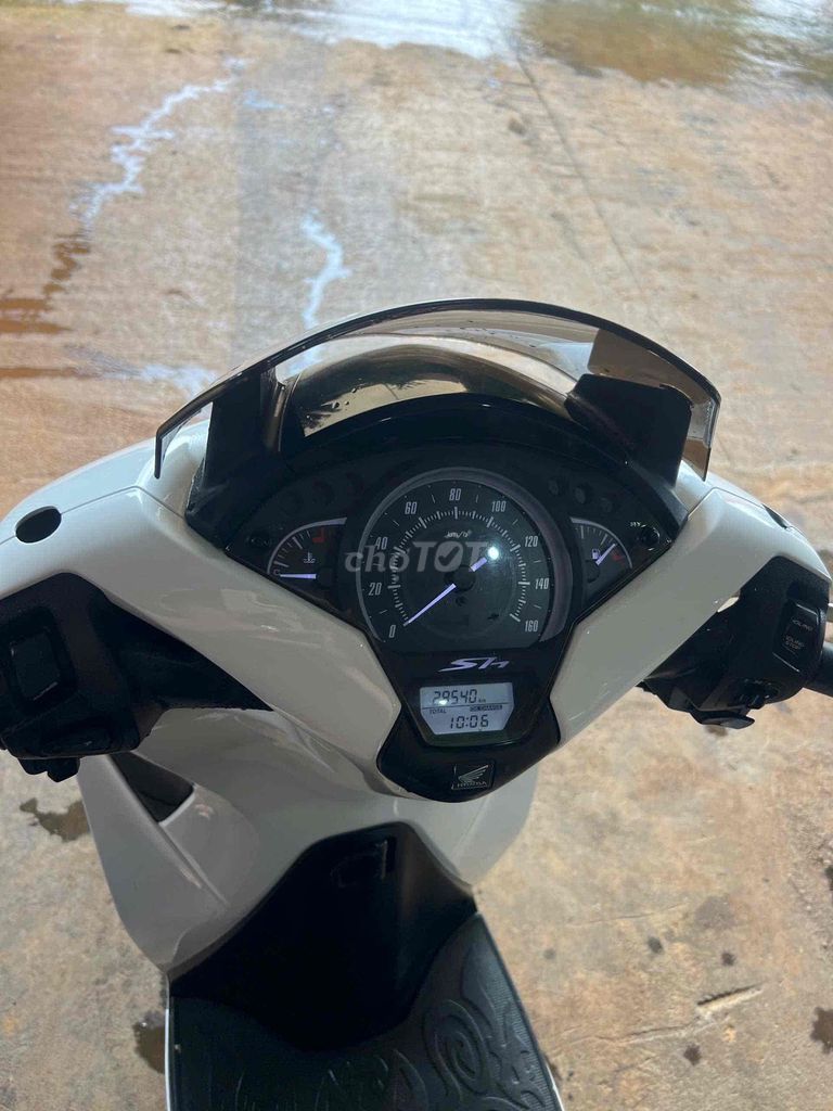 Honda SH 2018 - ảnh 3