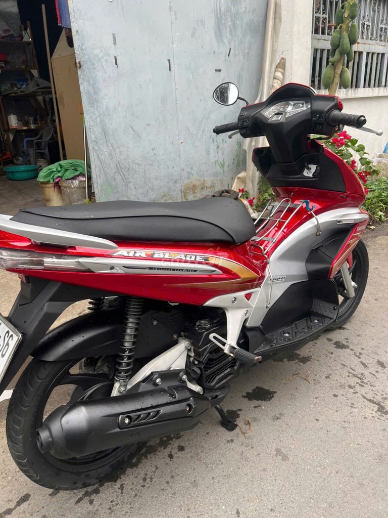Honda Air Blade 2010 - ảnh 3