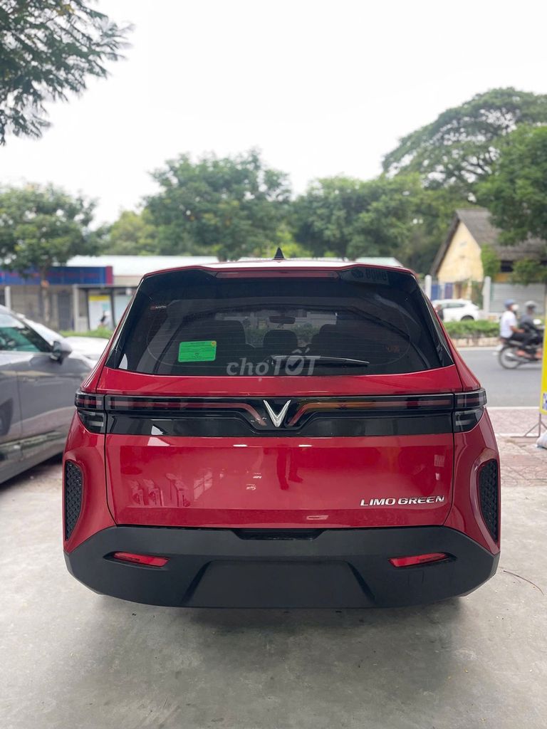 VinFast 2025 - ảnh 4