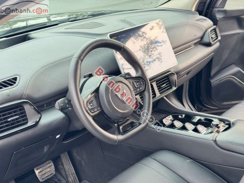 VinFast VF8 Eco AWD 2023 - ảnh 5