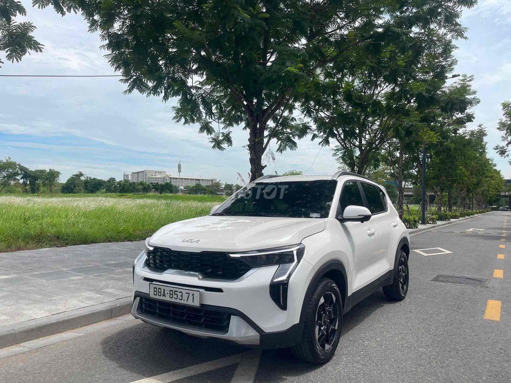 Kia Sonet 2025 - ảnh 1