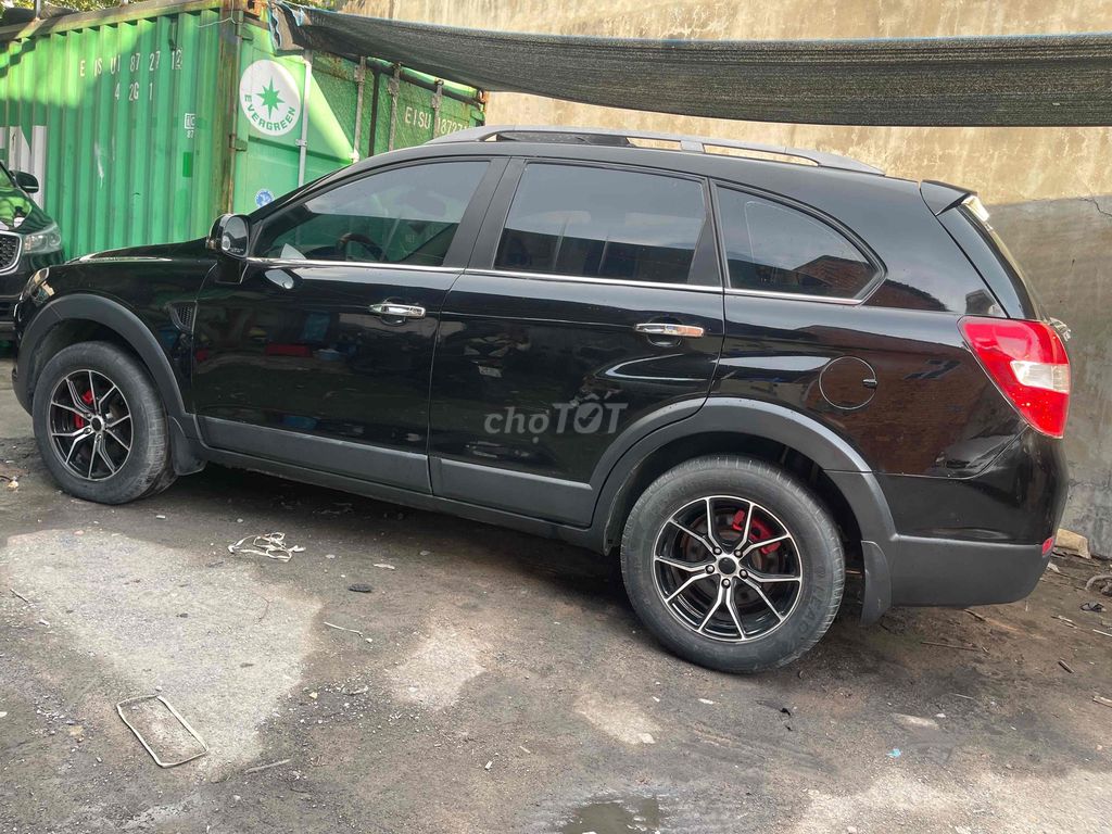Chevrolet Captiva - ảnh 4