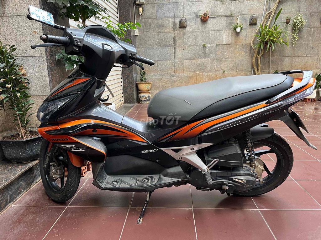 Honda Air Blade 2010 - ảnh 2