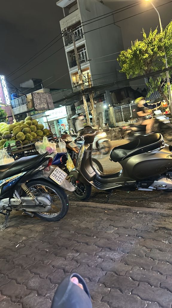 Piaggio Vespa 2015 - ảnh 1